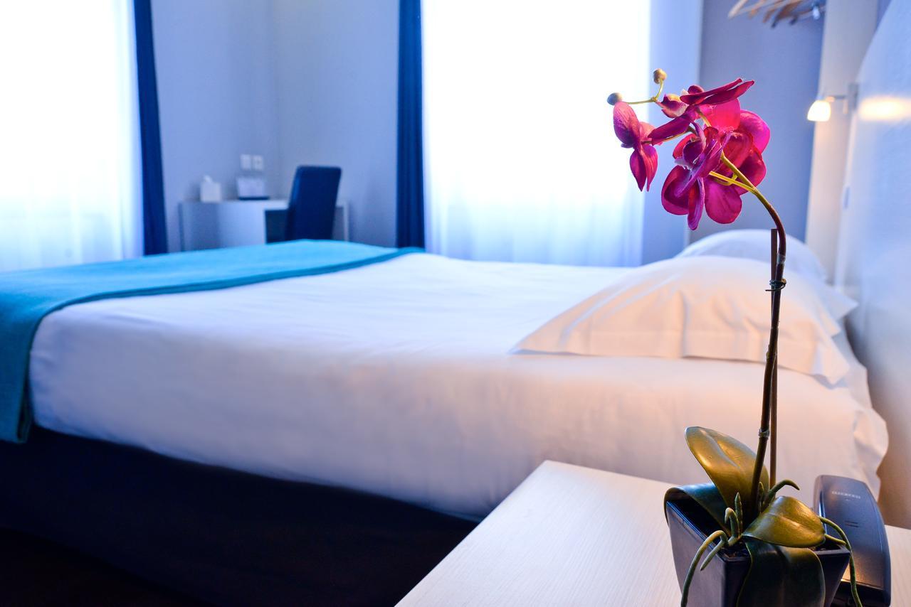 Hotel Le Comty 2*